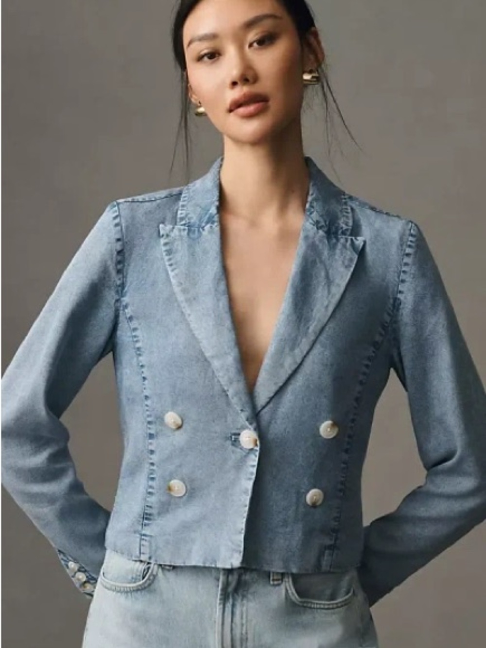 Anthropologie cropped washed demin jacket in blue size M